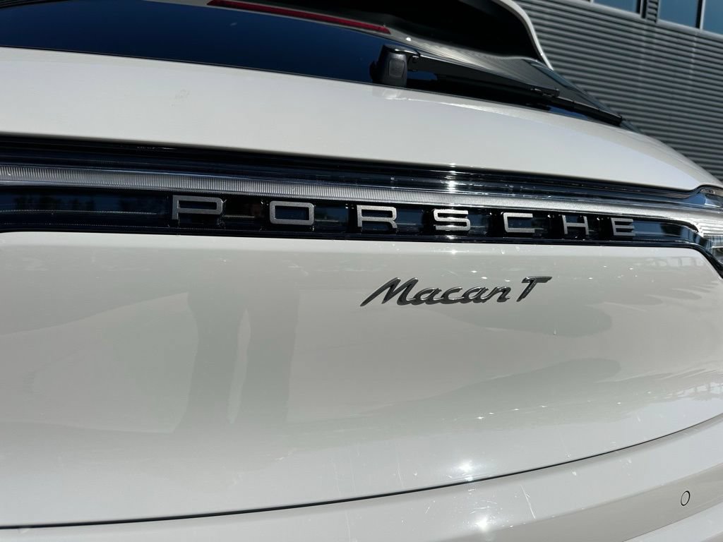 Used 2026 Porsche Macan Turbo AWD/4WD image 14