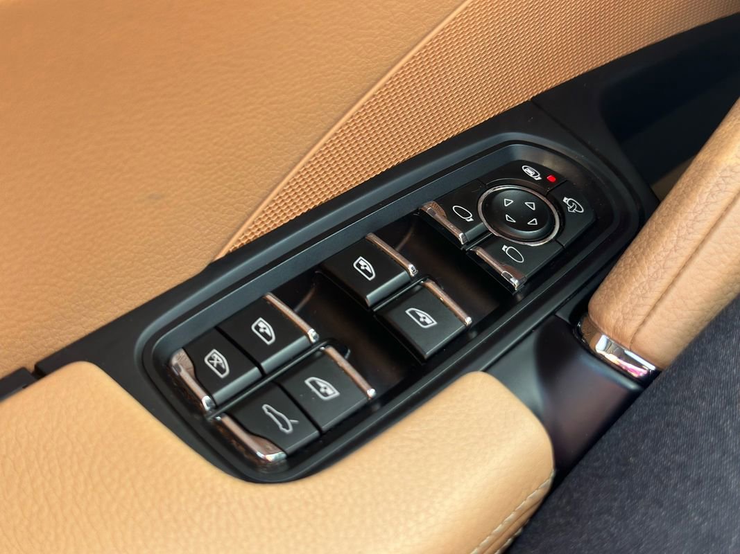 Used 2015 Porsche Cayenne Diesel image 34