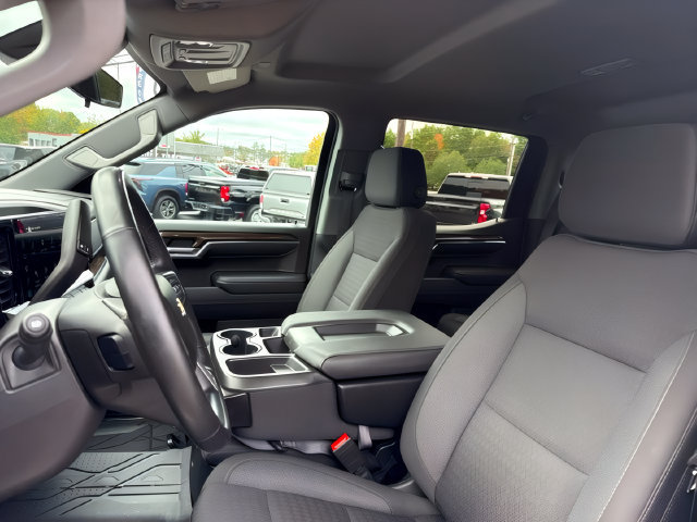 Used 2023 Chevrolet Silverado 1500 LT AWD/4WD image 13