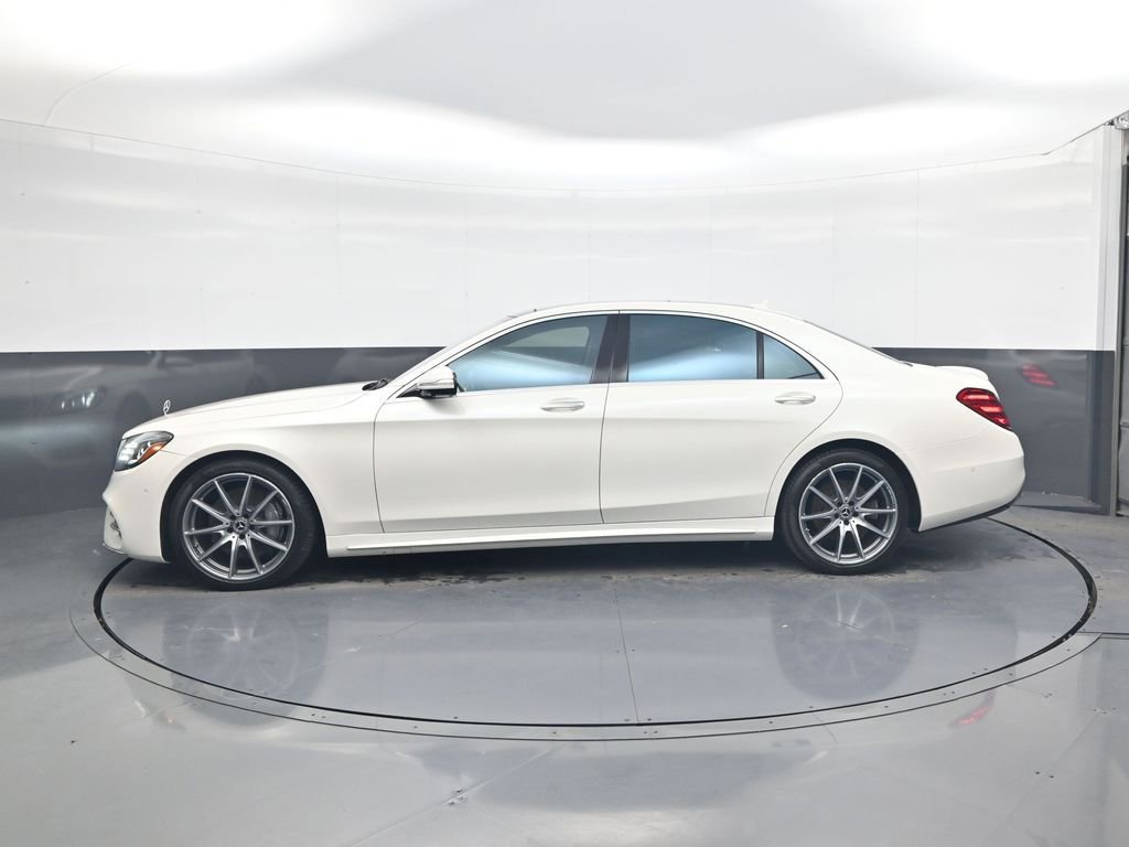 Used 2019 Mercedes-Benz S 560 Sedan image 4