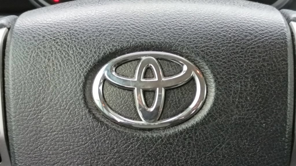 Used 2015 Toyota 4Runner SR5 RWD image 29