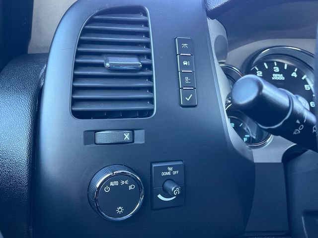 Used 2012 Chevrolet Silverado 1500 LT image 30