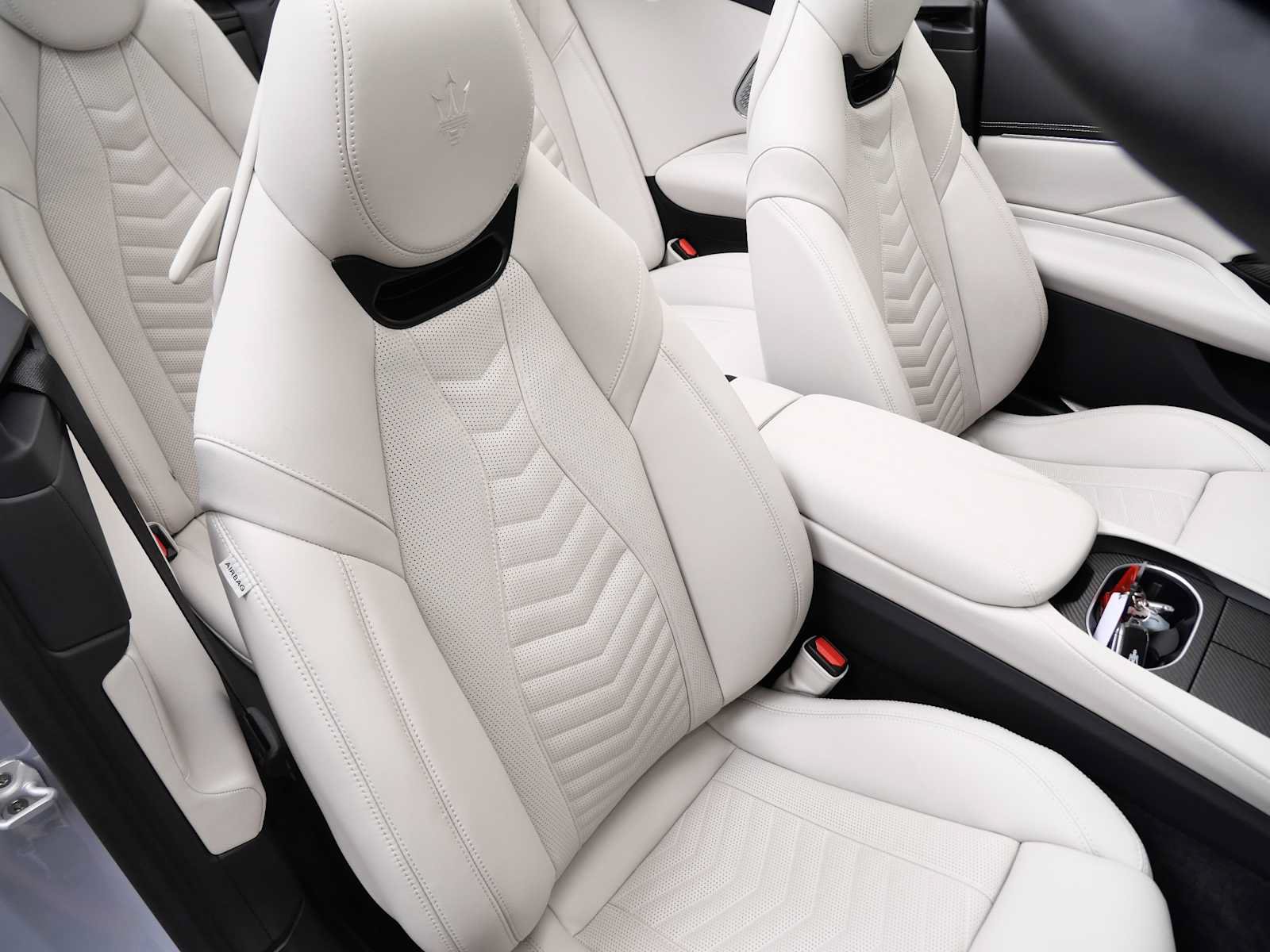Used 2025 Maserati GranCabrio Modena AWD/4WD image 15