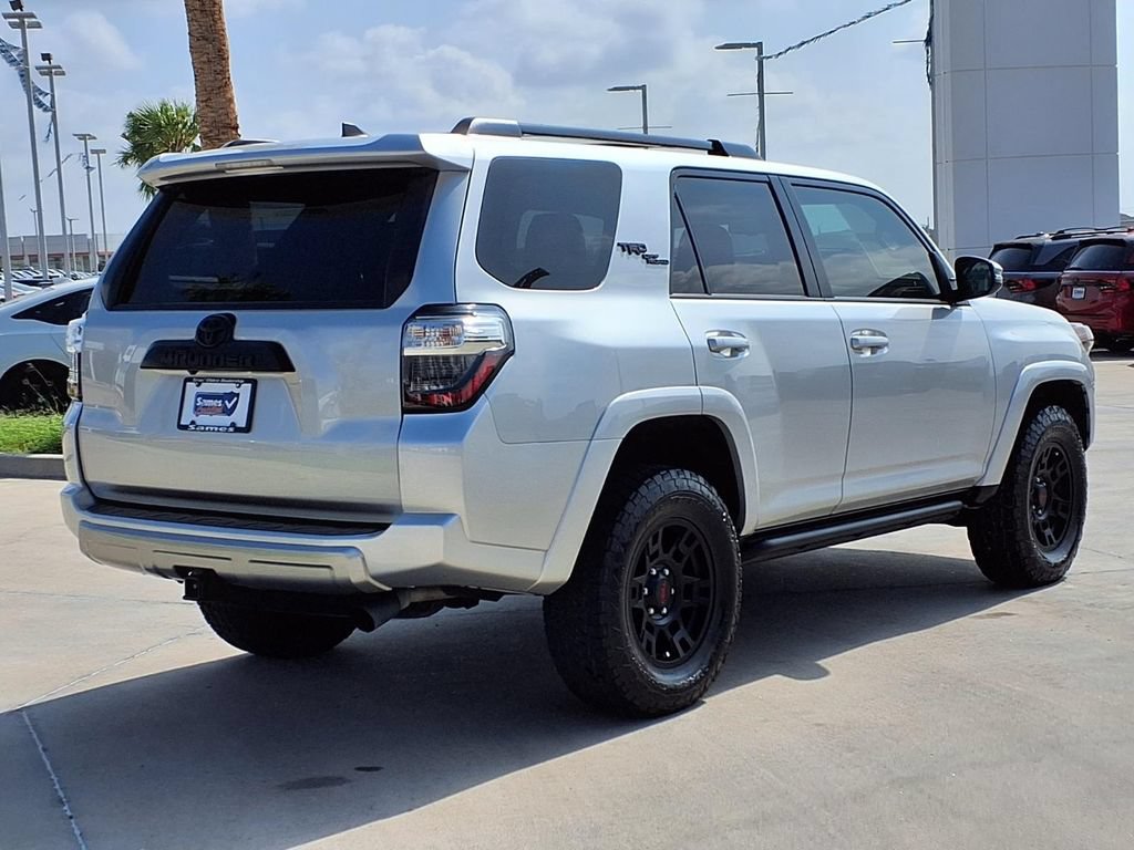 Used 2024 Toyota 4Runner TRD Off-Road Premium AWD/4WD image 7