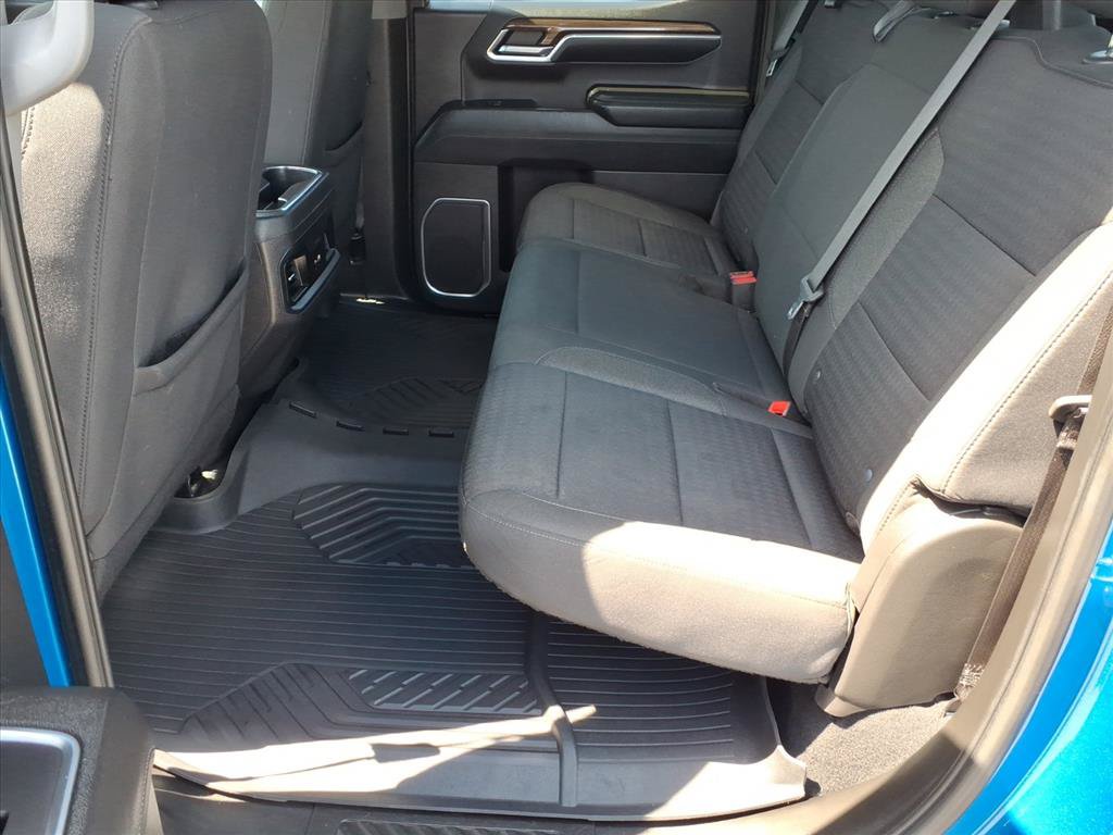 Used 2023 Chevrolet Silverado 1500 LT Trail Boss AWD/4WD image 14