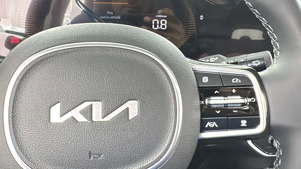 New 2025 Kia Sorento X-Line EX image 24