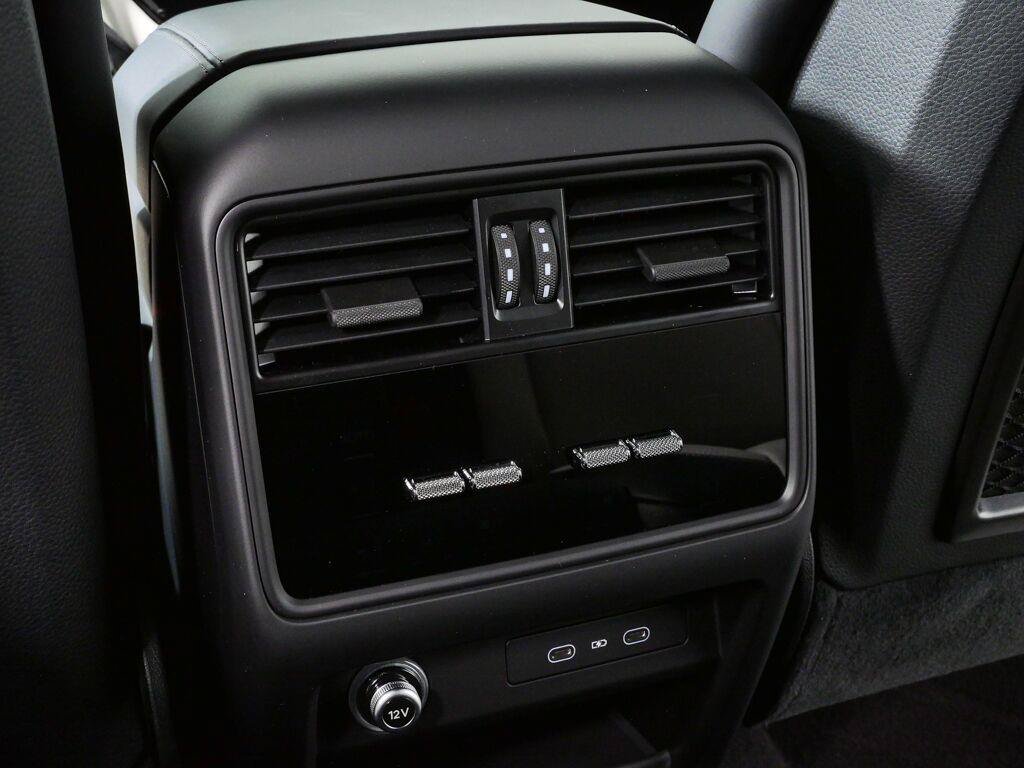 New 2026 Porsche Cayenne AWD/4WD image 21