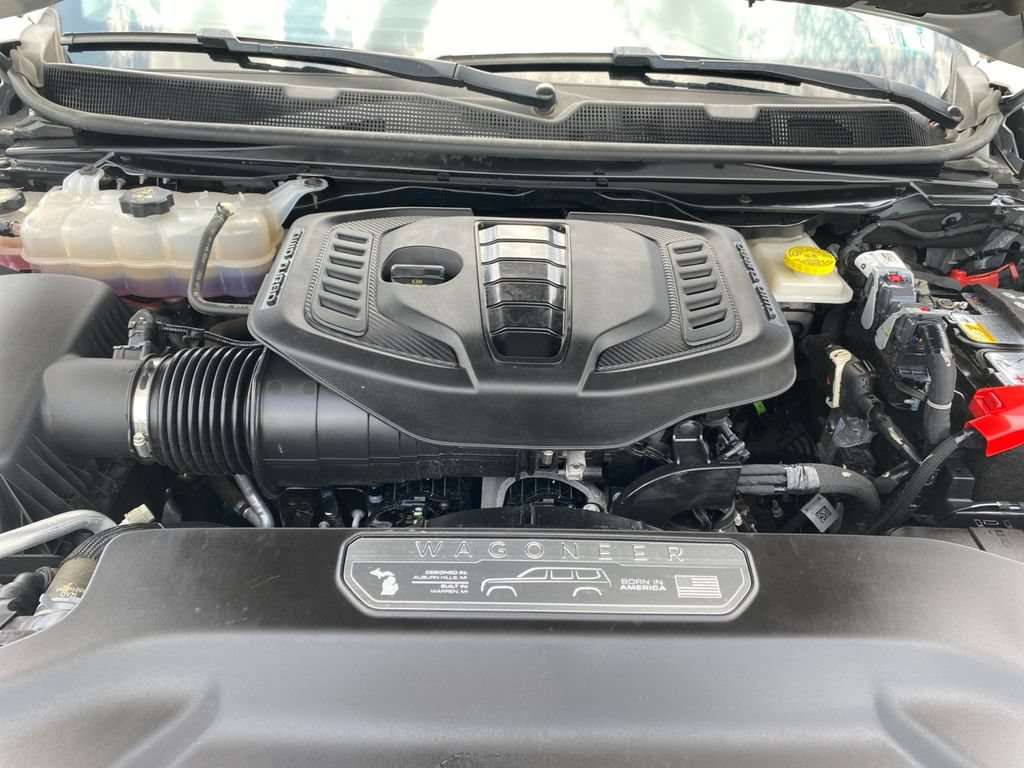 Used 2024 Jeep Wagoneer Series II AWD/4WD image 33