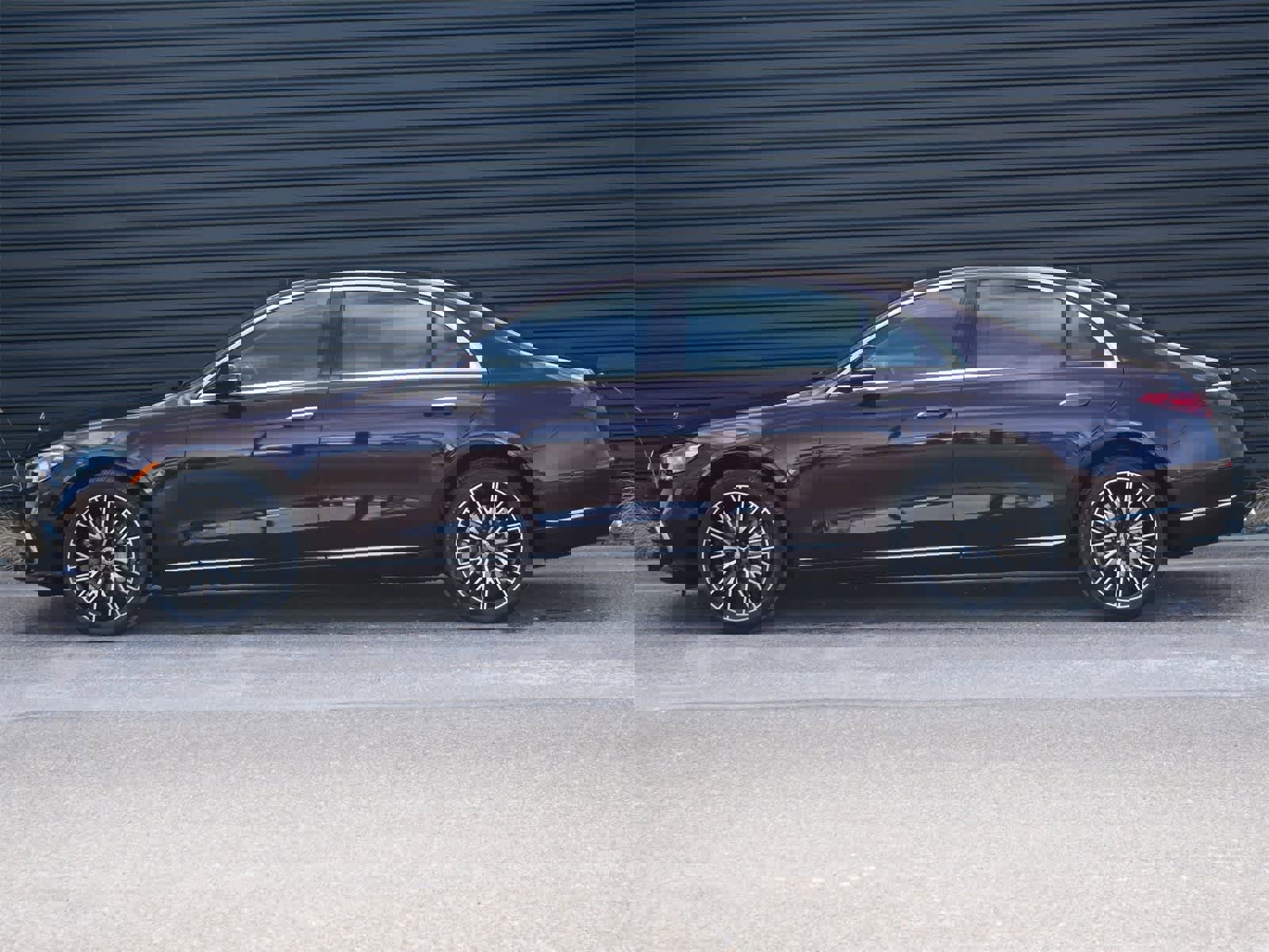 Used 2021 Mercedes-Benz S 580 4MATIC Sedan image 2