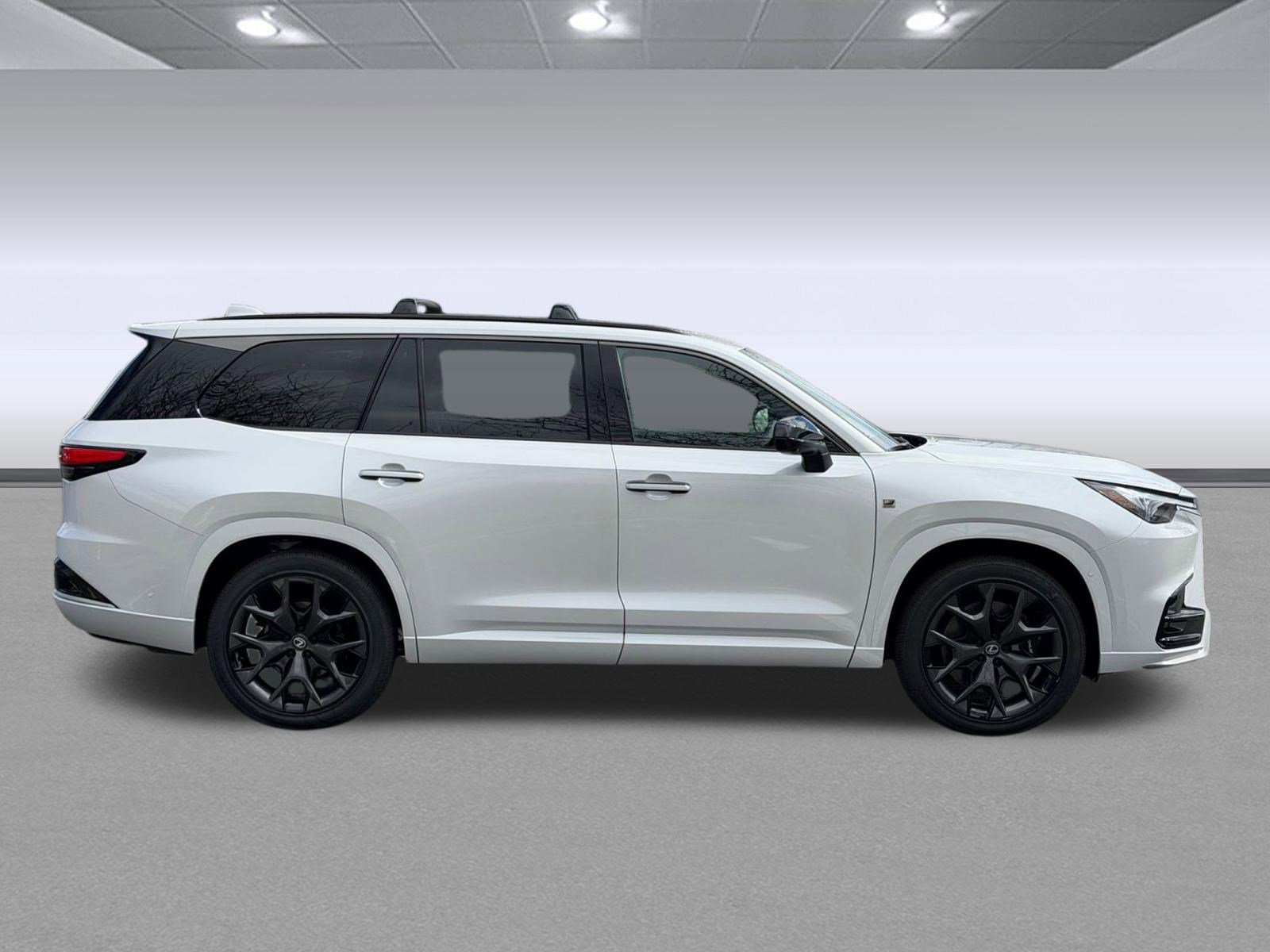 New 2026 Lexus TX 500h AWD image 7