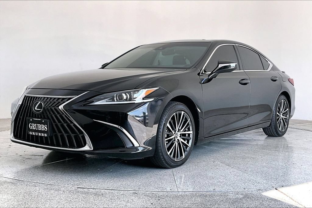Used 2025 Lexus ES 300h w/ Premium Package FWD image 5