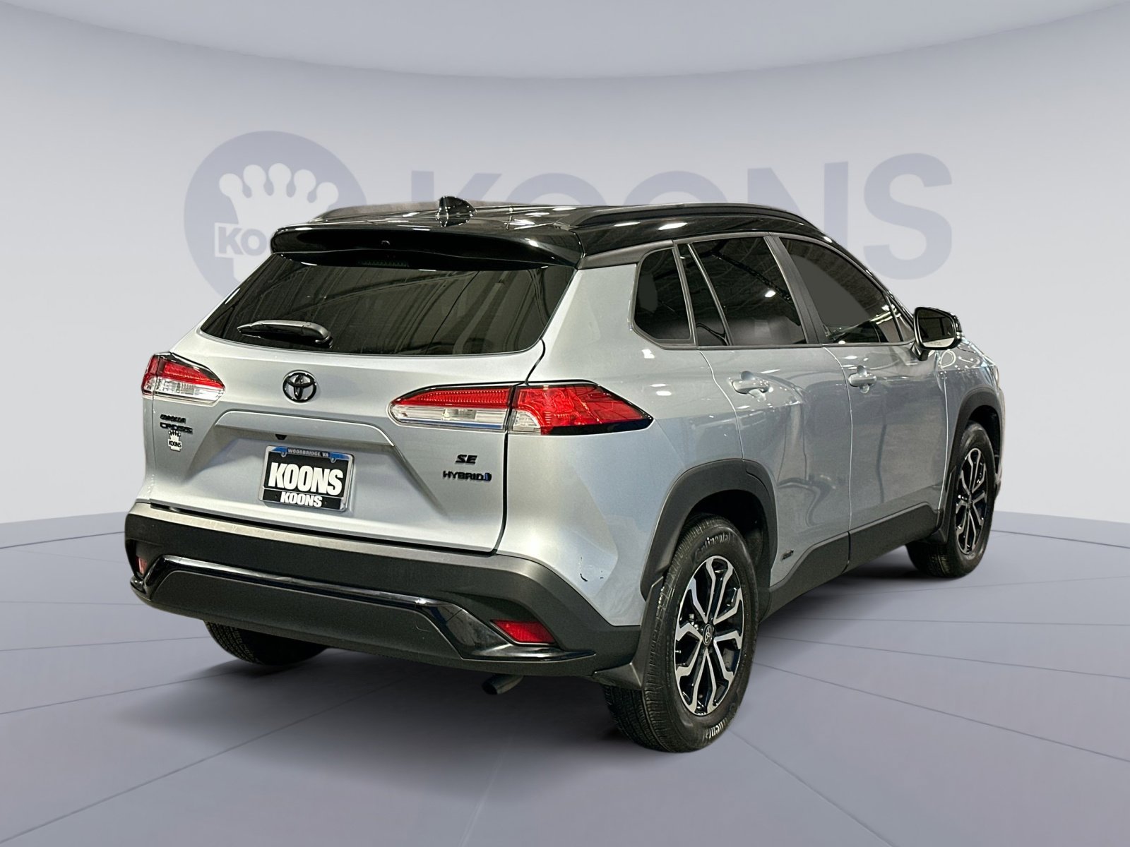 Used 2024 Toyota Corolla Cross SE w/ Moonroof Package image 7