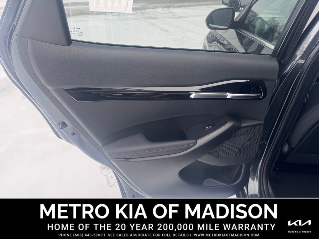 Used 2025 Kia Seltos SX image 26