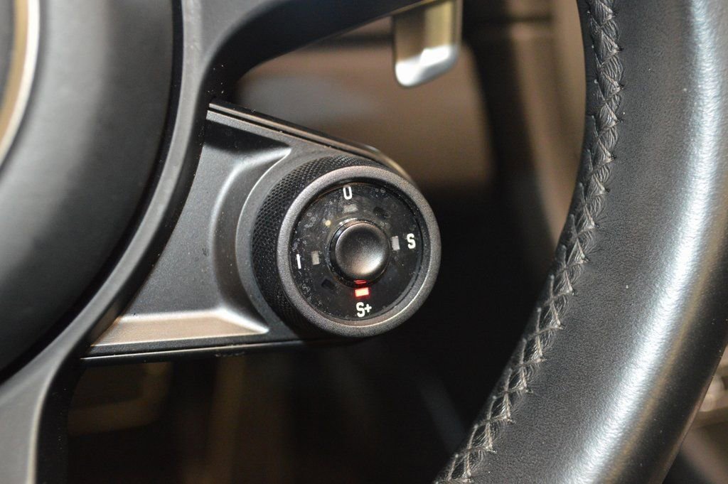 Certified 2019 Porsche 911 Targa 4 GTS AWD/4WD image 22