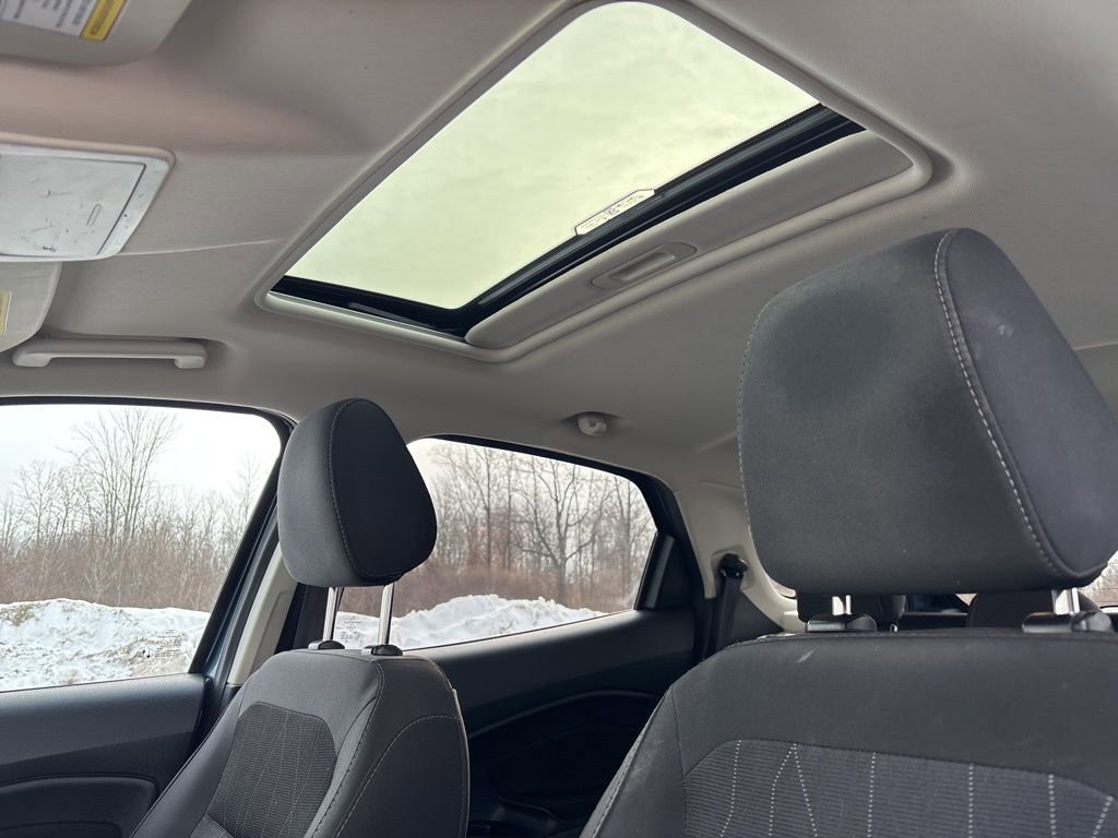 Used 2022 Ford EcoSport SE image 14