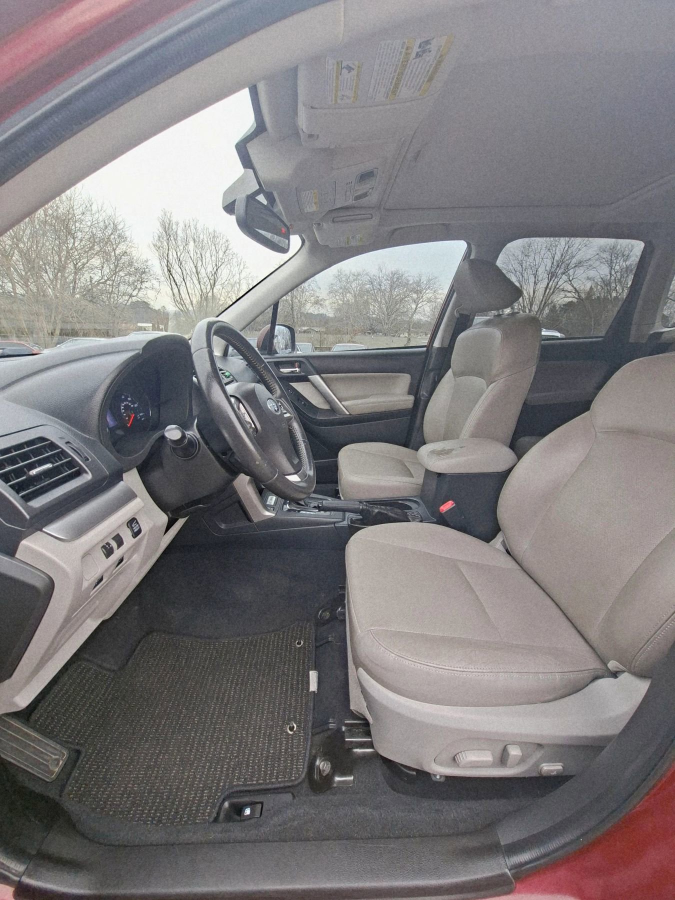 Used 2015 Subaru Forester 2.5i Touring w/ Eyesight & Navigation System image 10