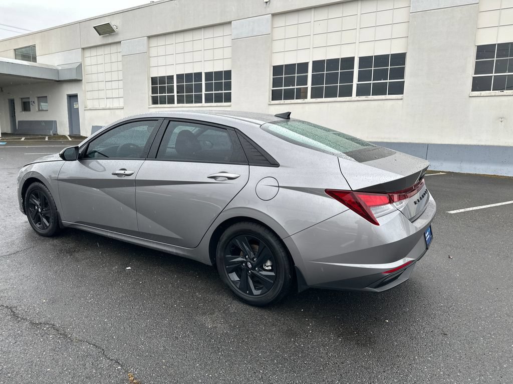 Certified 2023 Hyundai Elantra SEL FWD image 4