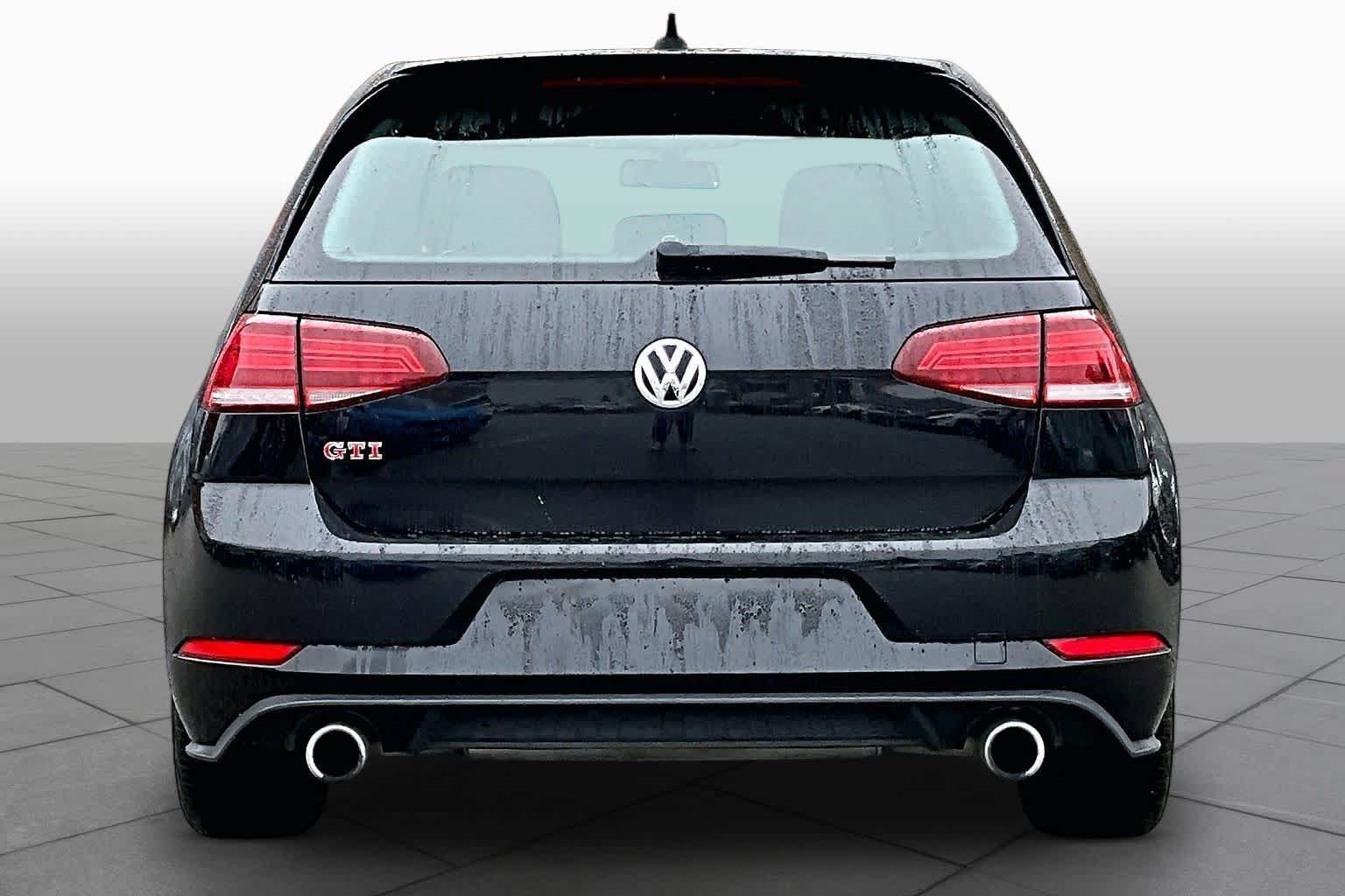 Used 2021 Volkswagen GTI S FWD image 5