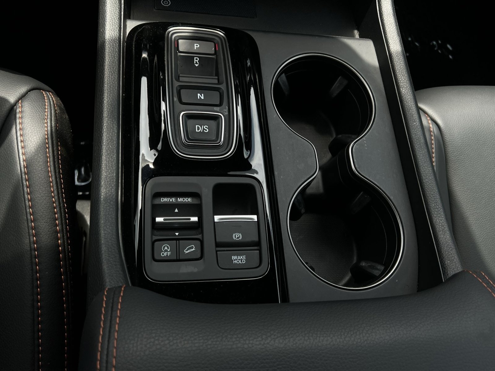 Used 2025 Honda Pilot TrailSport image 26
