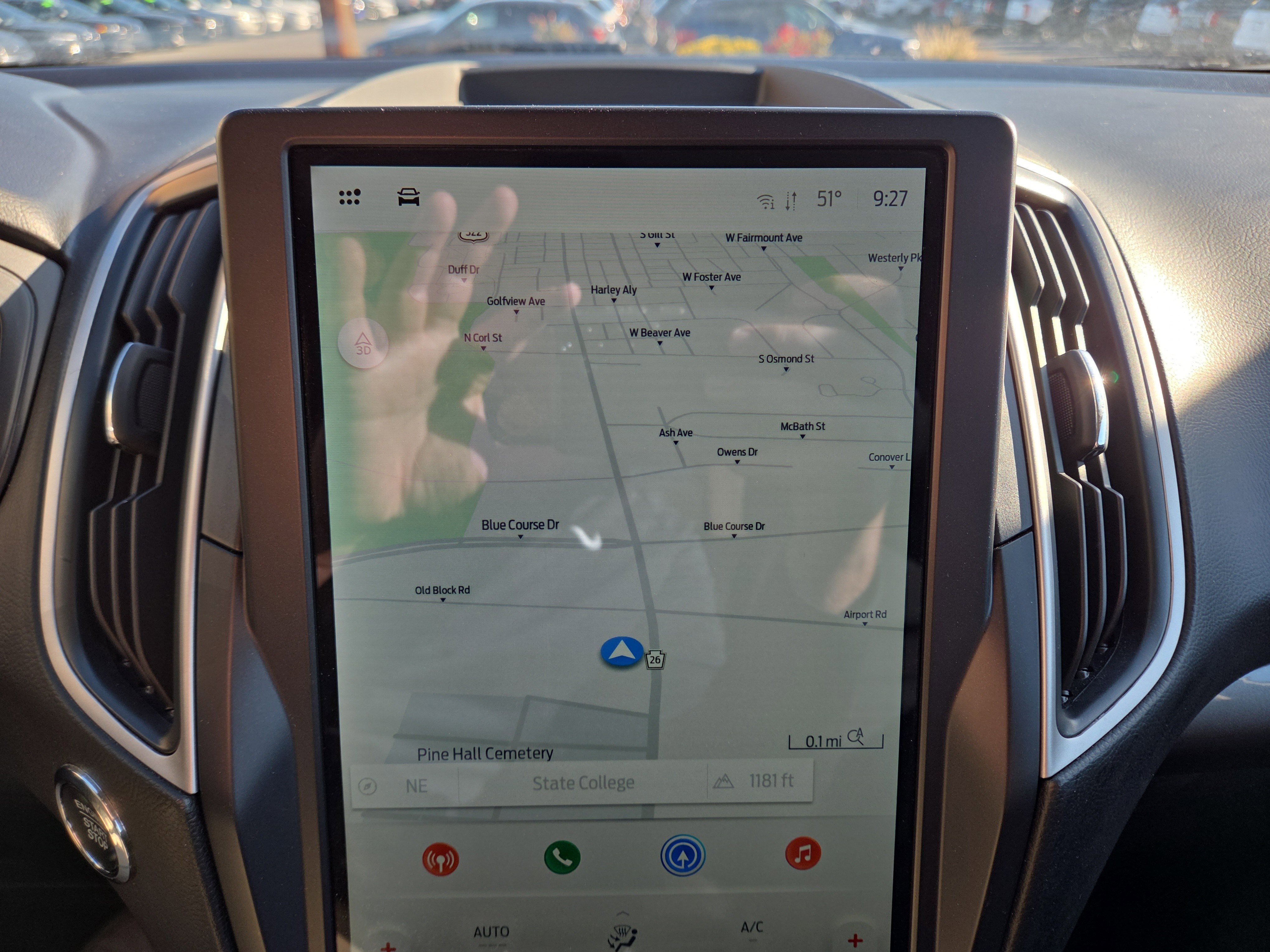 Used 2024 Ford Edge SEL image 28