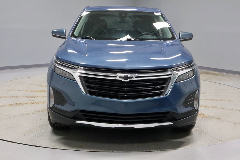 Used 2024 Chevrolet Equinox LT w/ LPO, Floor Liner Package image 6