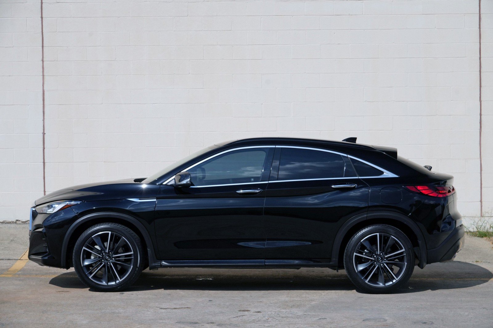 Used 2023 INFINITI QX55 Luxe w/ Cargo Package AWD/4WD image 49