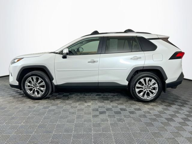 Used 2025 Toyota RAV4 Limited w/ Advanced Technology Package AWD/4WD image 3