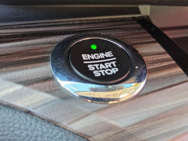 Used 2021 Ford Explorer Limited image 29