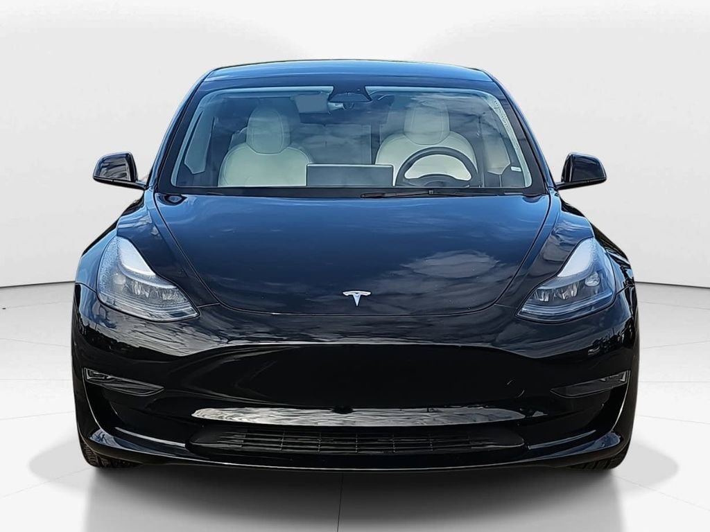Used 2023 Tesla Model 3 Standard Range image 11