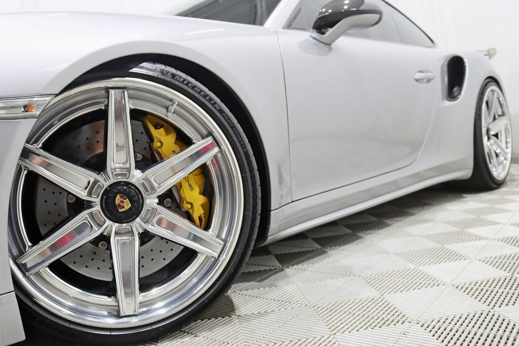 Used 2018 Porsche 911 Turbo S AWD/4WD image 5