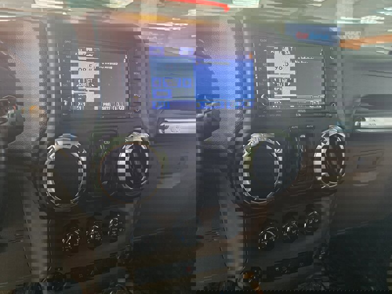 Used 2013 Jeep Wrangler Unlimited Sahara w/ Connectivity Group image 24