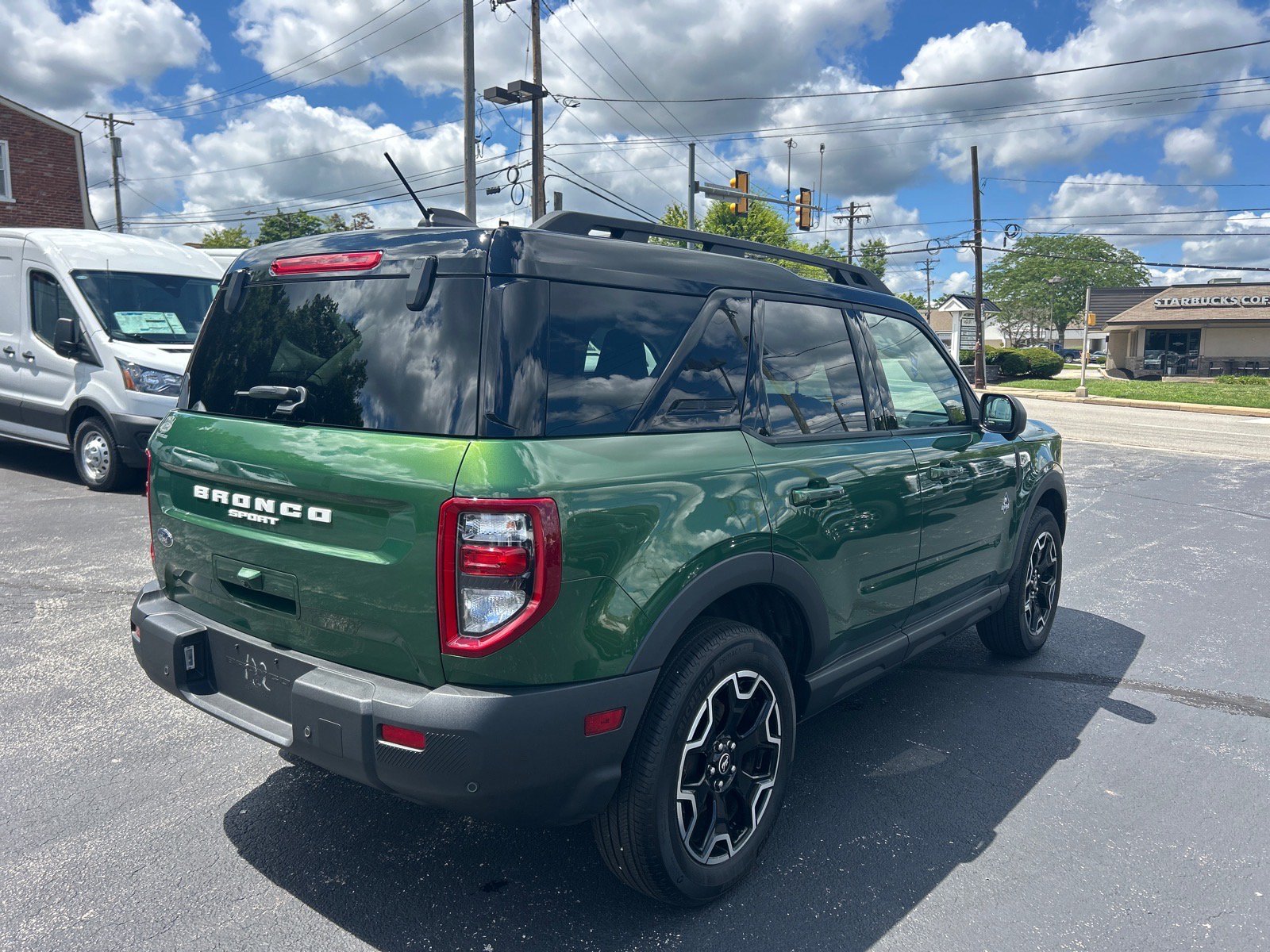 Certified 2025 Ford Bronco Sport Outer Banks w/ Outer Banks Tech Package+ AWD/4WD image 16