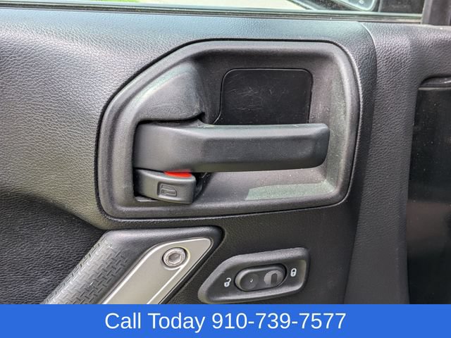 Used 2015 Jeep Wrangler Unlimited Rubicon w/ Dual Top Group AWD/4WD image 13