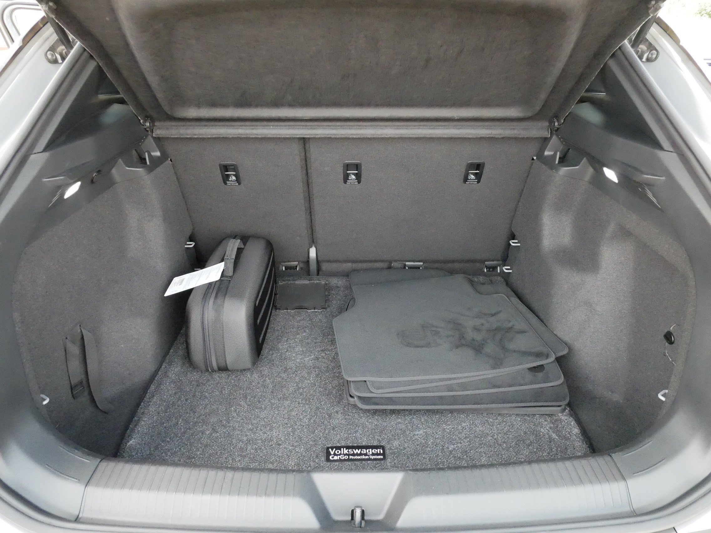 Certified 2022 Volkswagen ID.4 Pro AWD/4WD image 18
