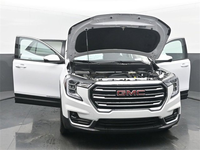 Used 2023 GMC Terrain SLT w/ LPO, Floor Liner Package image 54