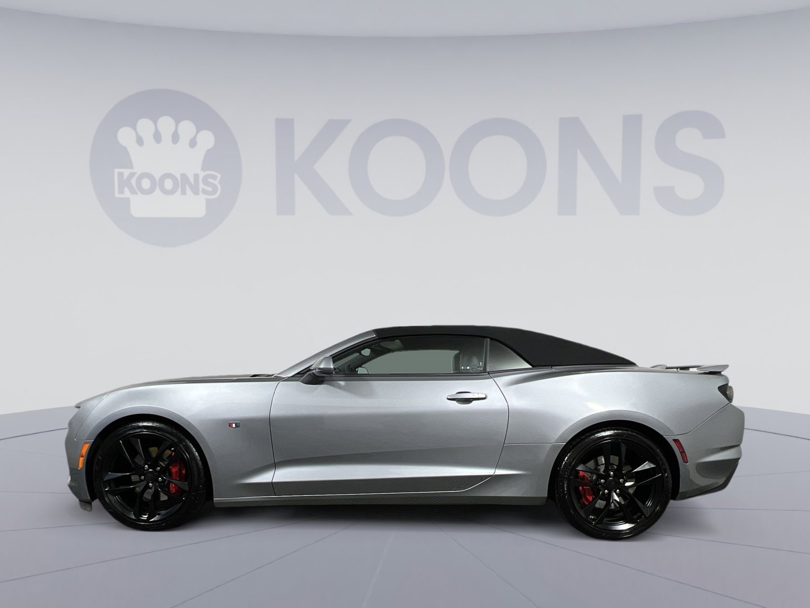 Used 2023 Chevrolet Camaro SS image 2