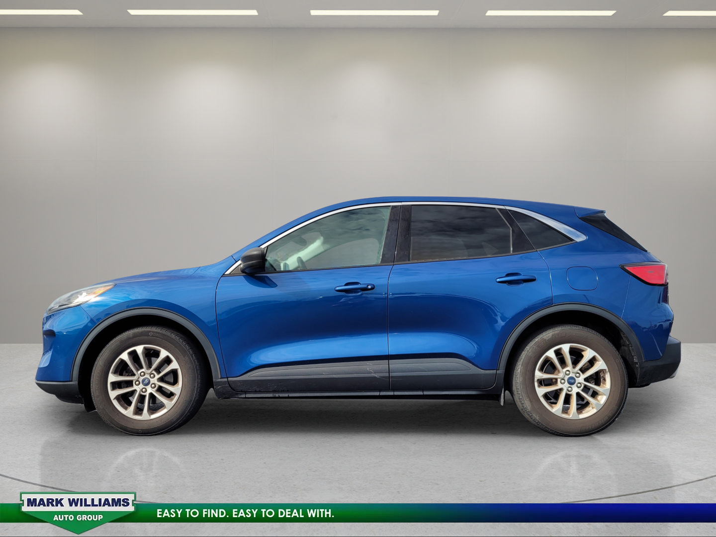 Used 2022 Ford Escape SE w/ Cold Weather Package FWD image 7