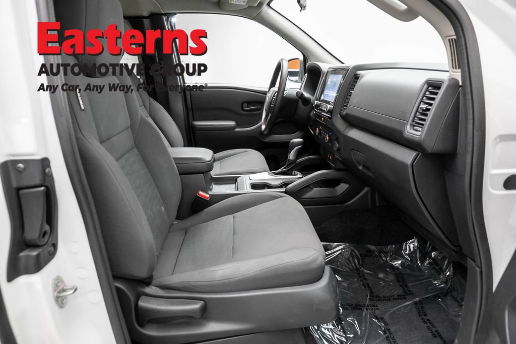 Used 2022 Nissan Frontier S RWD image 22