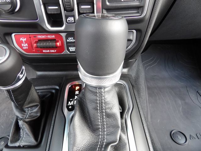 Used 2026 Jeep Wrangler Unlimited Rubicon w/ Safety Group AWD/4WD image 23
