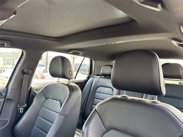 Used 2016 Volkswagen GTI Autobahn w/ Lighting Package (SEL) image 32