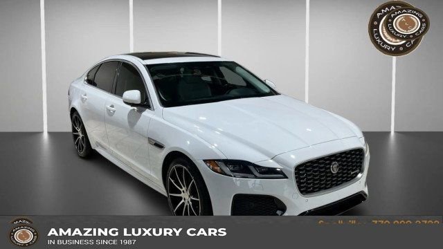Used 2022 Jaguar XF R-Dynamic SE image 1
