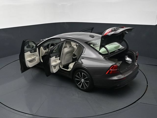 Used 2024 Volvo S60 T8 Plus AWD/4WD image 28
