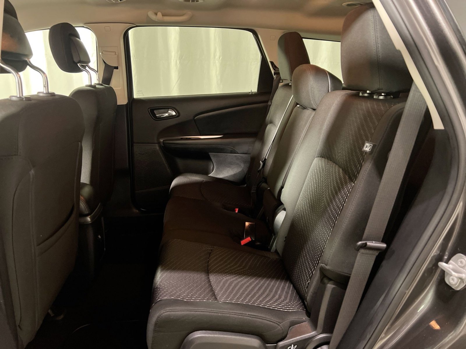 Used 2019 Dodge Journey SE w/ Blacktop Package image 22