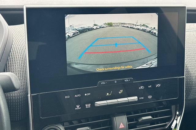 Used 2023 Toyota bZ4X FWD image 24