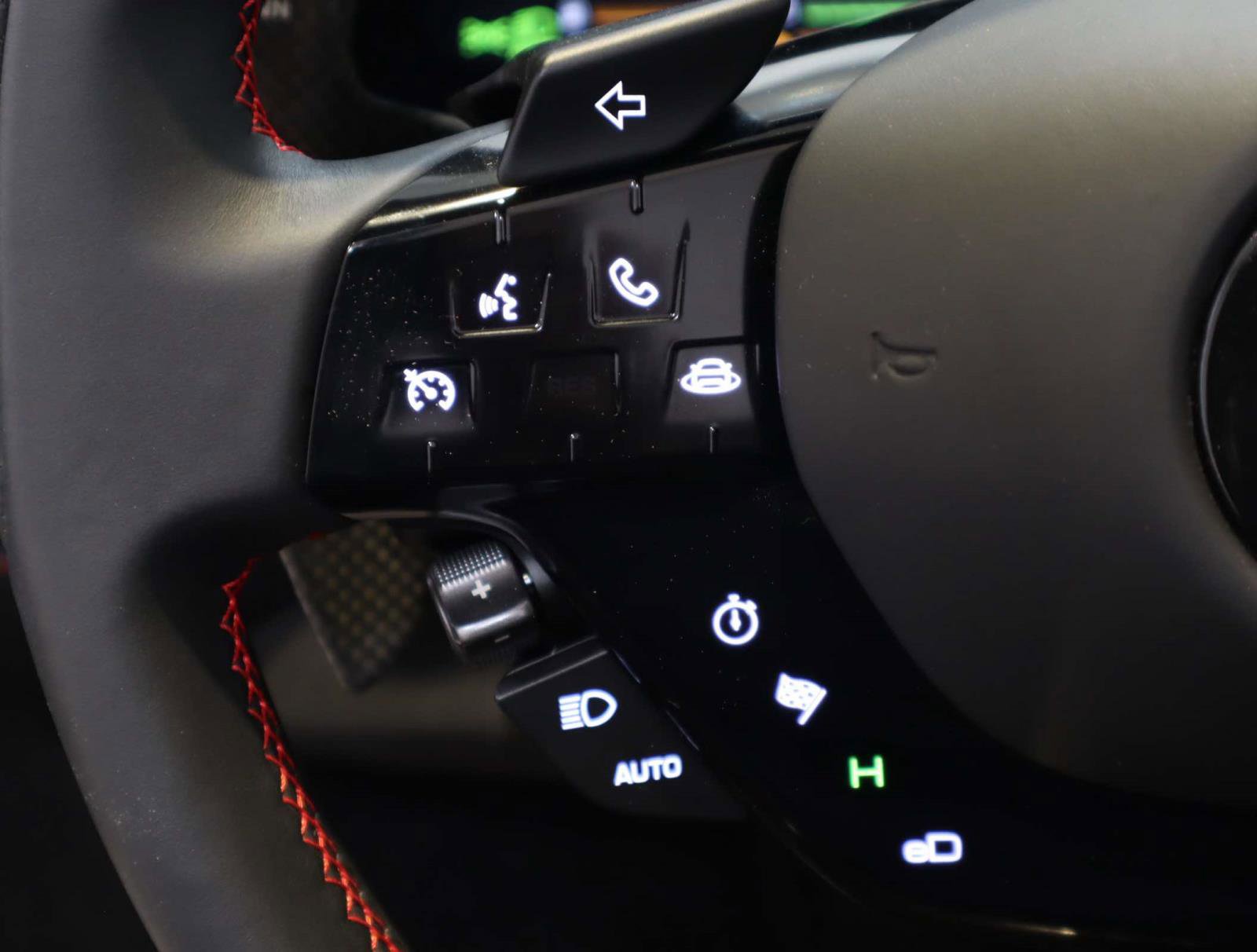 Certified 2025 Ferrari SF90 Spider image 28