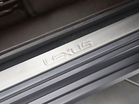 Used 2017 Lexus ES 350 w/ Navigation System Package FWD image 30