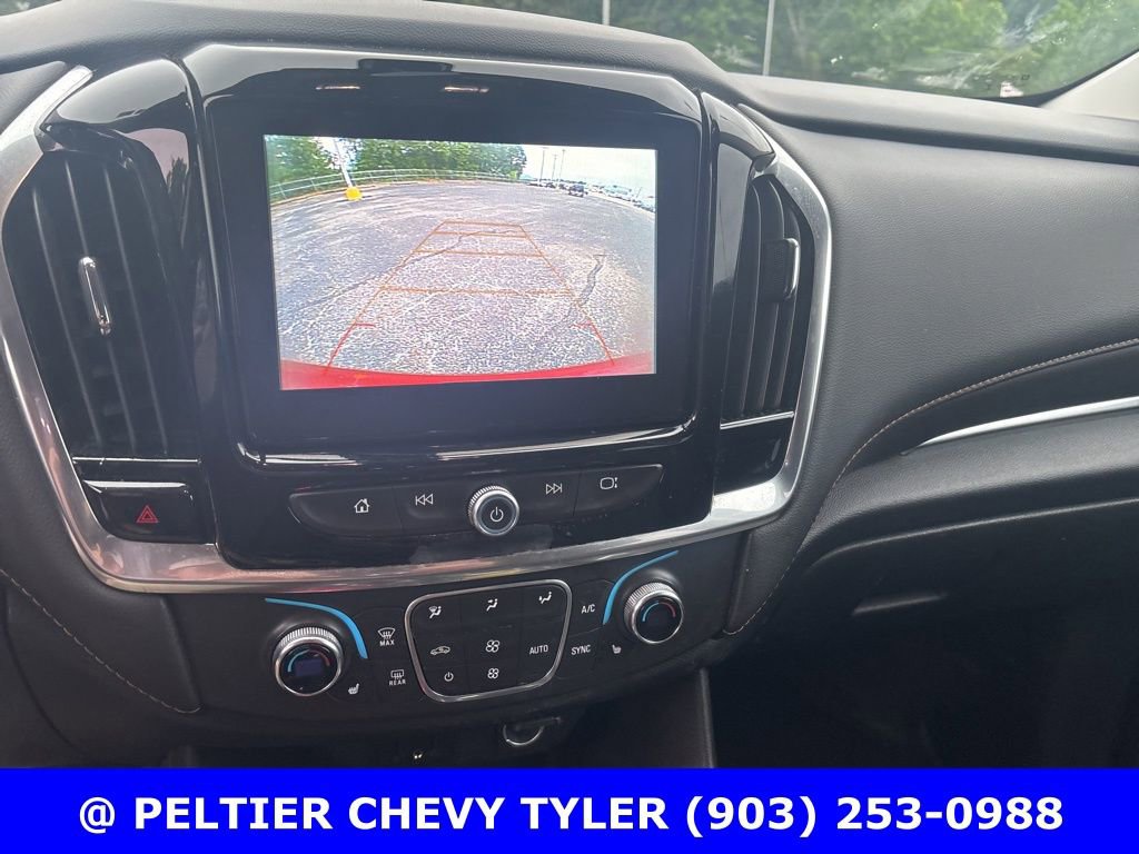 Used 2019 Chevrolet Traverse LT FWD image 15
