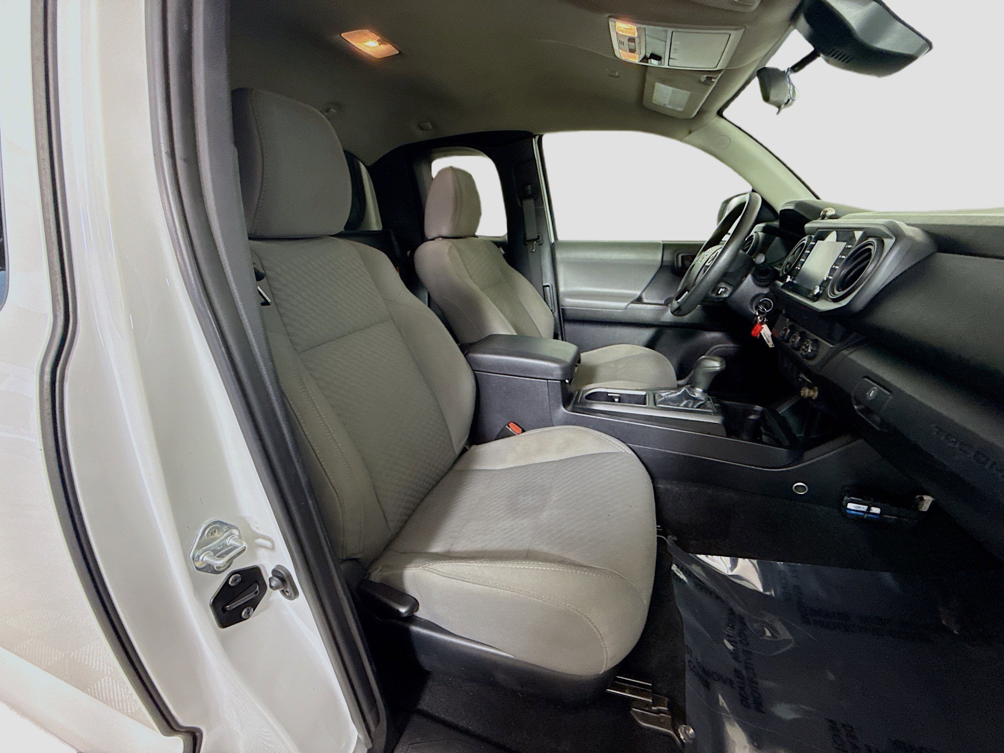 Used 2021 Toyota Tacoma SR image 26