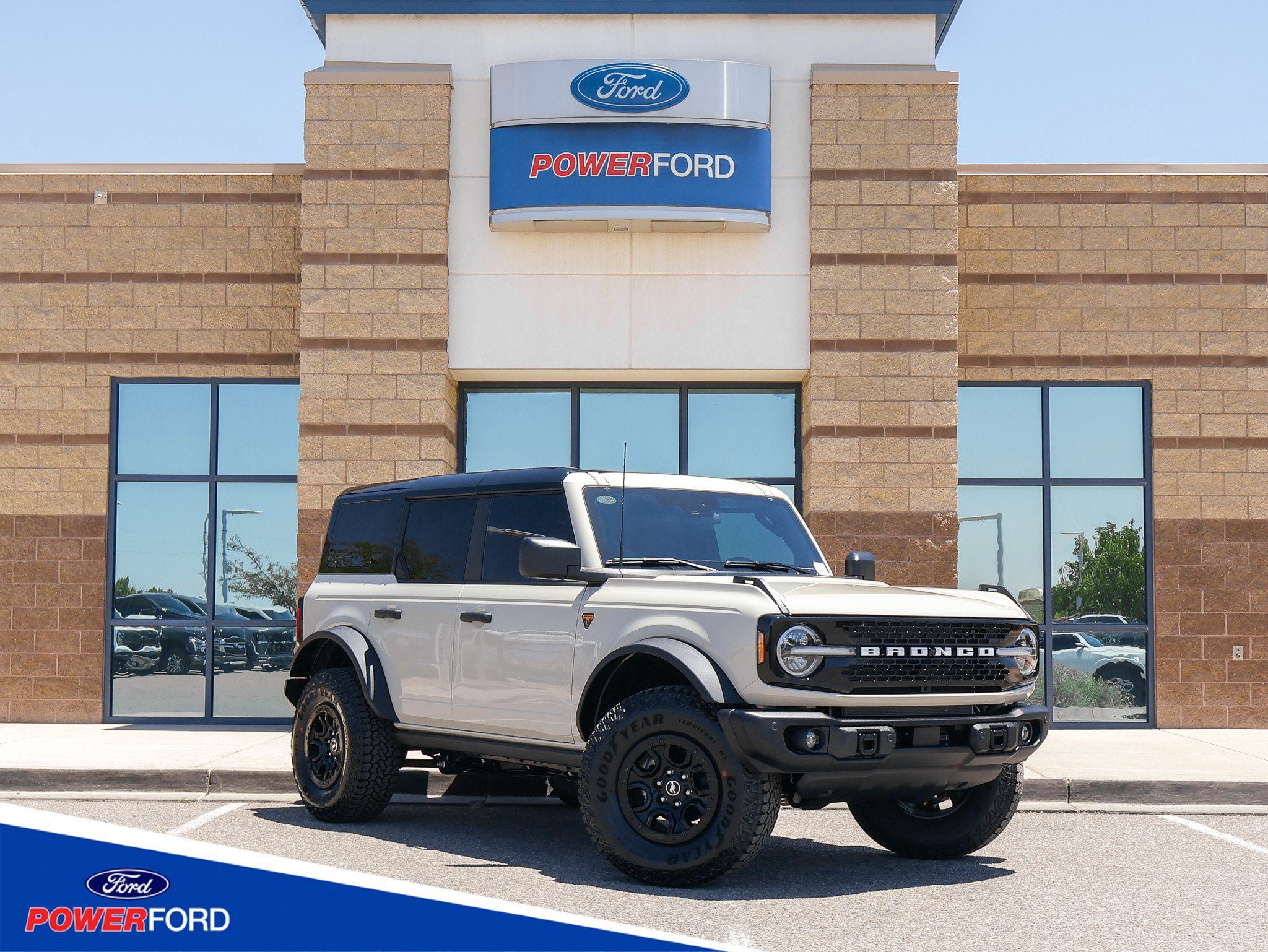 New 2026 Ford Bronco Badlands AWD/4WD image 1
