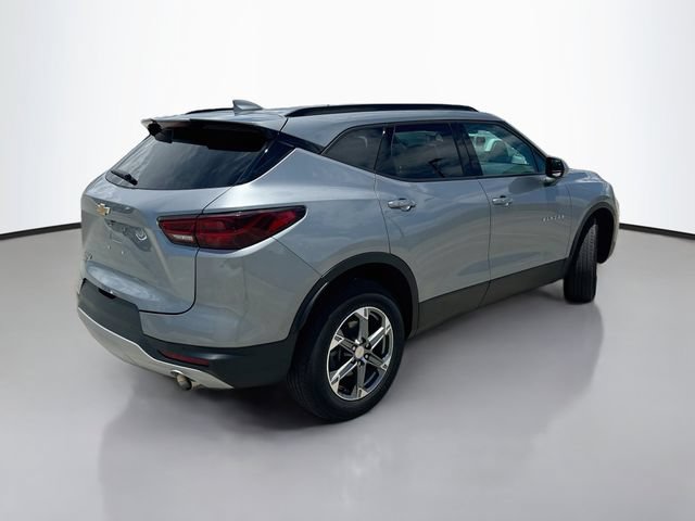 Used 2024 Chevrolet Blazer LT w/ Convenience Package FWD image 8